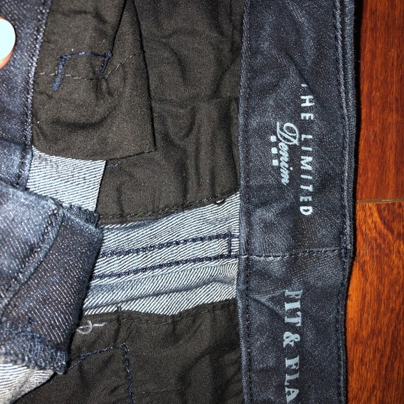 Jeans - Picture 2 of 8